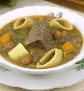 Sopa de Menestrón Ecuatoriano - receta ecuatoriana