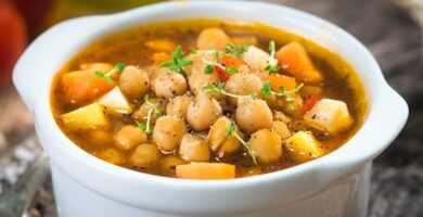 Sopa de Garbanzo - receta ecuatoriana