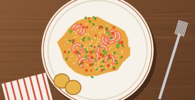 Arroz con camarón ecuatoriano con patacones