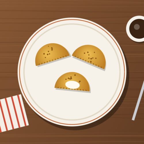 Empanadas de verde ecuatorianas rellenas de queso, con café
