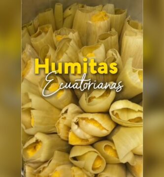 Humitas ecuatorianas envueltas en hoja de choclo