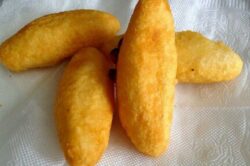 Muchines de Yuca Rellenos de Queso – plato típico ecuatoriano