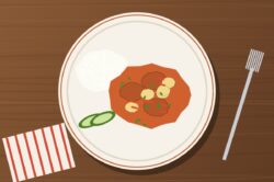 Pollo al jugo ecuatoriano con papas, arroz y aguacate