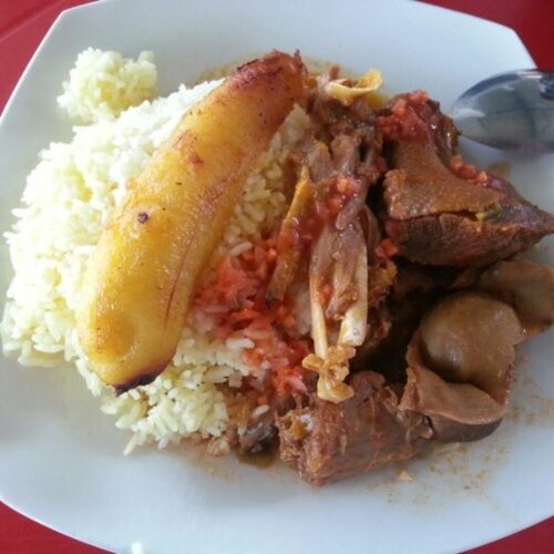 Seco de Chivo Ecuatoriano – plato típico ecuatoriano